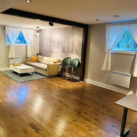 Urban Retreat - 2 Bedroom, 3 Beds, 6 Guests, Free Parking Лонгуил Екстериор снимка