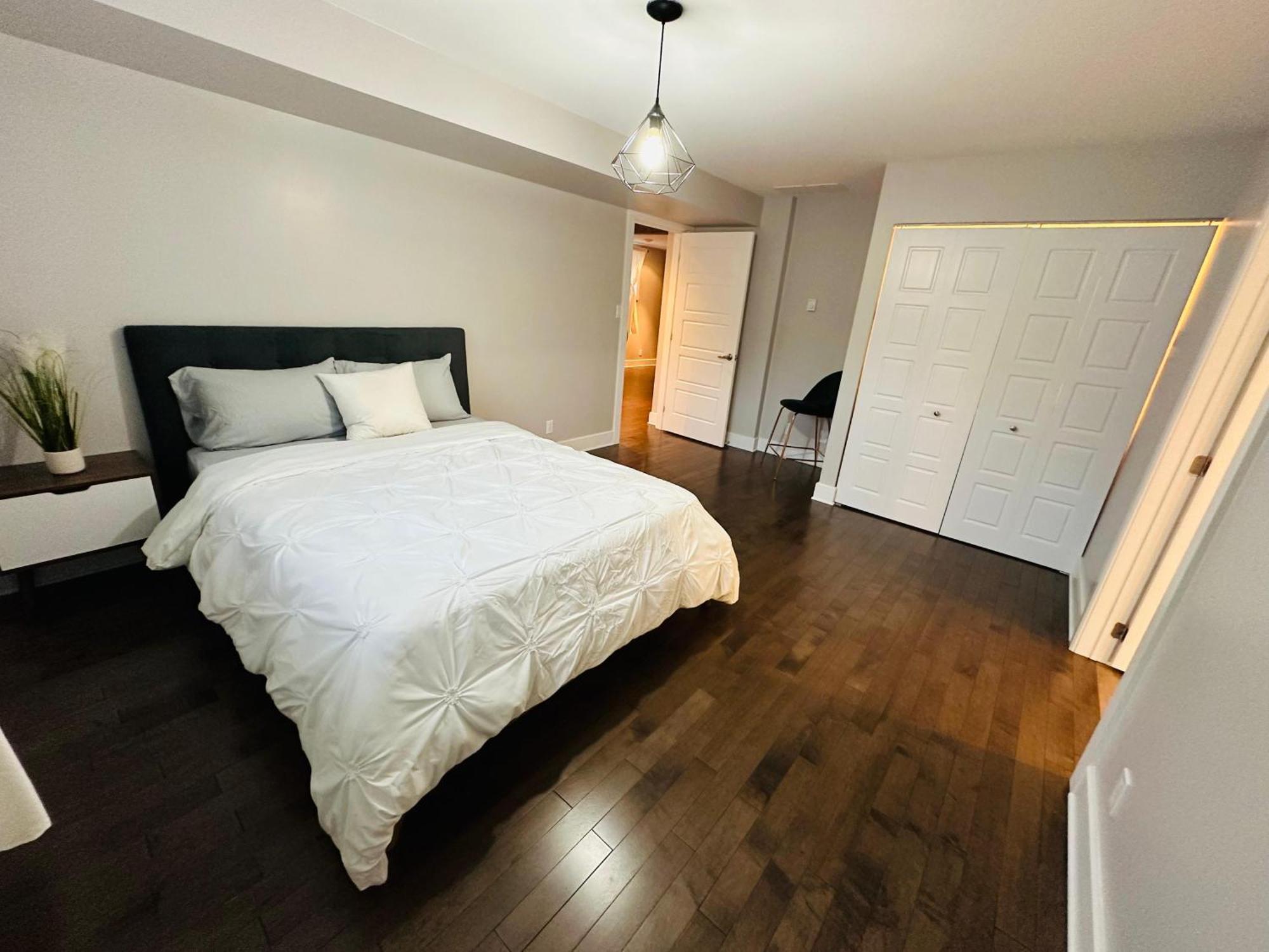 Urban Retreat - 2 Bedroom, 3 Beds, 6 Guests, Free Parking Лонгуил Екстериор снимка
